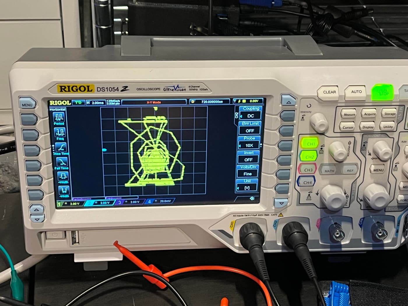 Oscilloscope showing a waveform that looks like a helicopter